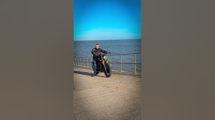 The Triumph Scrambler 400 X