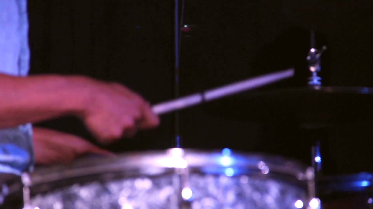 Bhi Bhiman "Guttersnipe" Radio Woodstock 100.1 6/9/15 YouTube