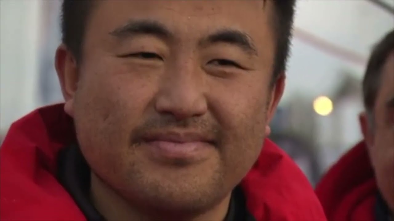 BEST OF arrivée Jingkun Xu. Le navigateur chinois amputé d'un bras finit 30eme son  Vendée Globe