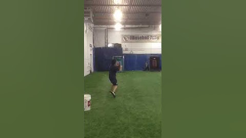 15 Year Old Throws 91 MPH - The Baseball Zone