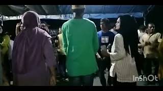 Download Lagu joget paling vairal!! joget versi wanianse paling heboh. MP3