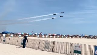 The Diamond Aileron Roll! + the fortus! By the U.S. Navy Blue Angels