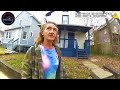 Family Finds Strangers Living With Their Mother Who Has Dementia