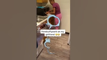 Handcuff Prank On My Girlfriend 🤣🤣 #funny #comedy #couples