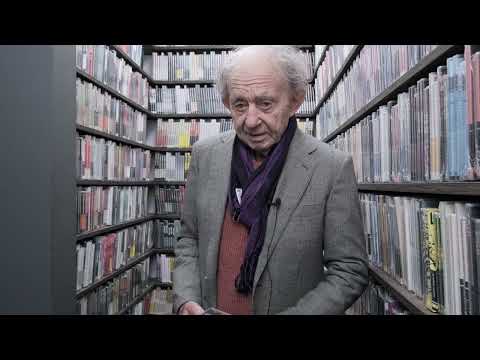 Frederick Wiseman's wardrobe choices