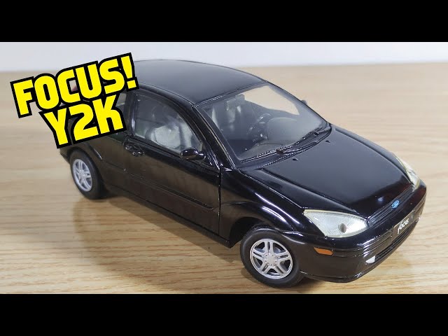 1:24 Ford Focus zx3 2002 diecast model by Motormax - YouTube