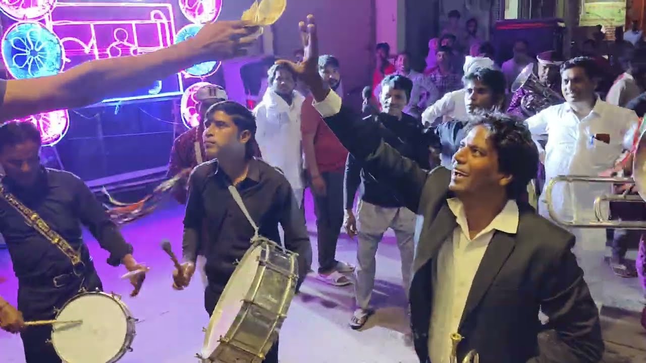 कर बैठा प्यार नादानी मे 🎶 LUXMI Band SAMALKHA🎷 mob ☎️9728140106.#musician #band #pyar #popular #song