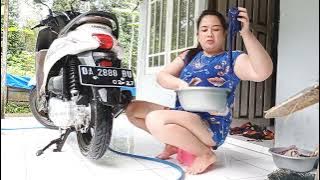 FULL BODY MOTOR MATIC PUTIH TERLIHAT JELAS 🧐🤩KENA AIR SEMAKIN BENING...