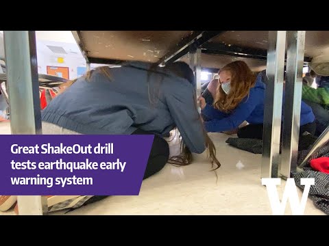 Great ShakeOut drill at Port Susan Middle School in Stanwood, WA