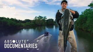 I CAUGHT THE BIGGEST FRESHWATER FISH | THE WHISKER SEEKER