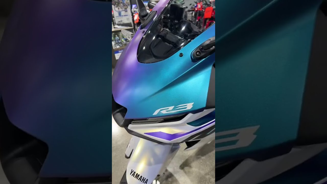 2025 Yamaha YZF R3 In Lunar White Nebula Blue FIRST LOOK 