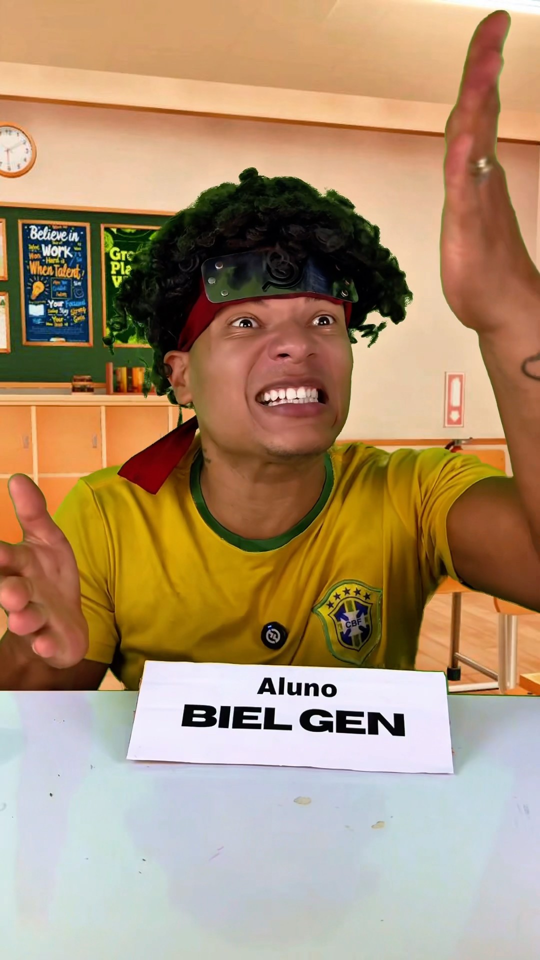 QUANDO A AJUDA CHEGA NA HORA CERTA #humor