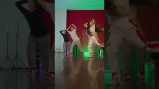 Sona Yesayan Dance Studio - Kgnam / hip-hop dance