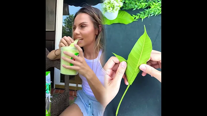 1When The Mailman EATS Your Package