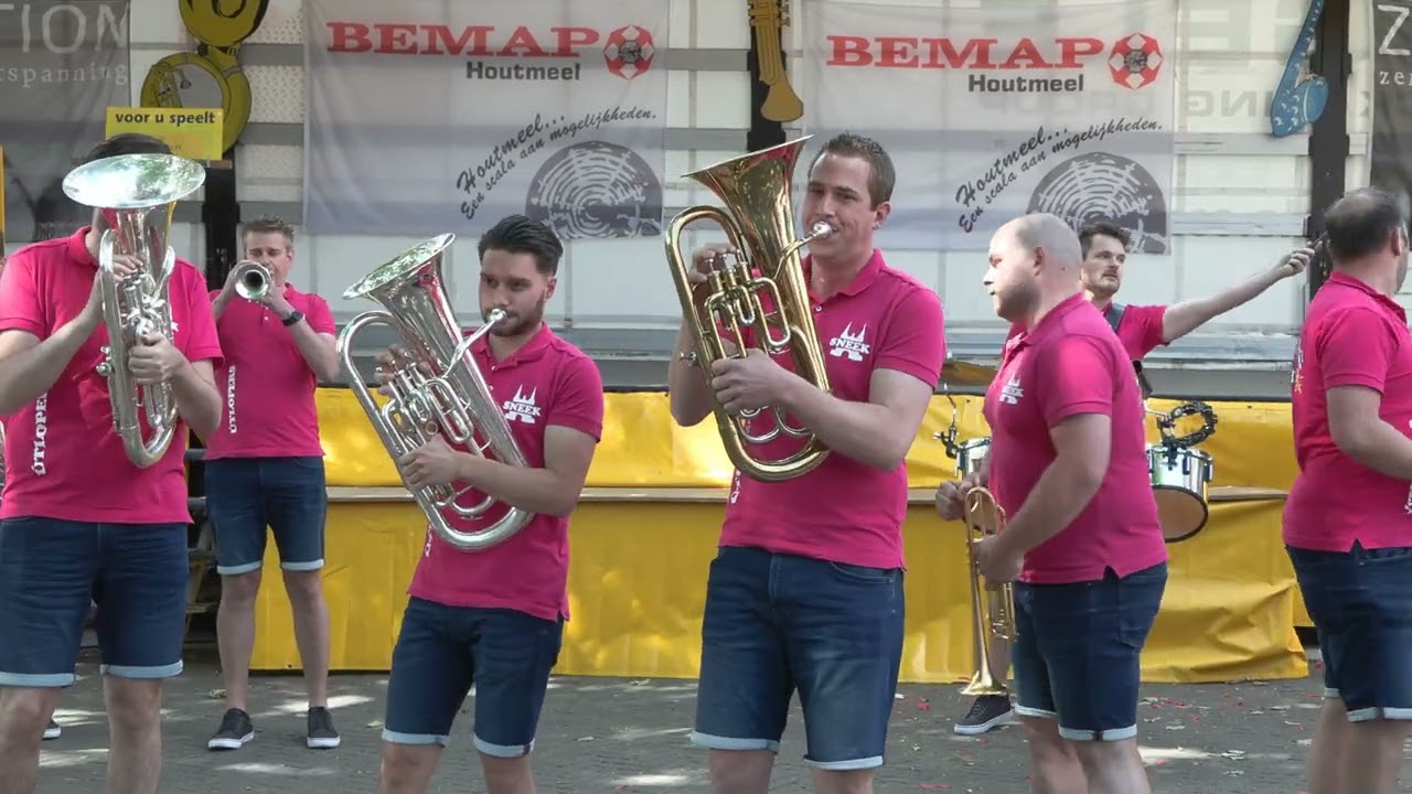 De Útlopers (Utlopers) Sneek Podium D 36e Bemmelse Dweildag 9 juni 2024 Bemmel Gld NL