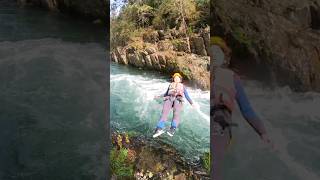 caminhada Aquática / Soft Canyoning no rio ceira em Góis, Coimbra, Portugal. via Trans Serrano