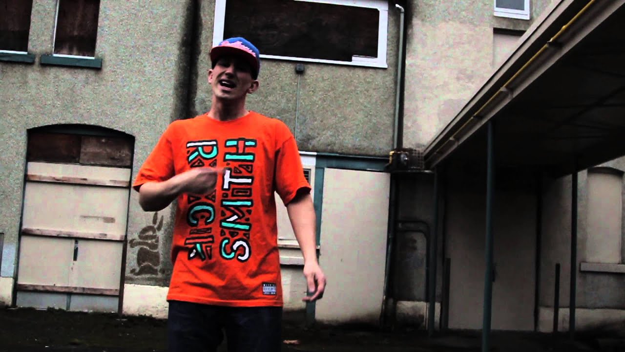 Abyss - Classic Shit ft. Switchblade (Official Video) bekijken op YouTube Abyss - Classic Shit ft. Switchblade (Official Video) bekijken op YouTube