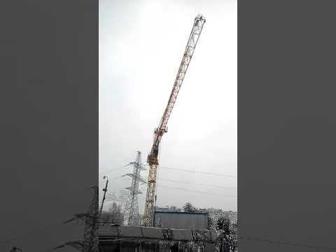 КОРТРОС - БАШЕННЫЙ КРАН НАД ГОЛОВАМИ ПРОХОЖИХ КОРТРОС - БАШЕННЫЙ КРАН НАД ГОЛОВАМИ ПРОХОЖИХ