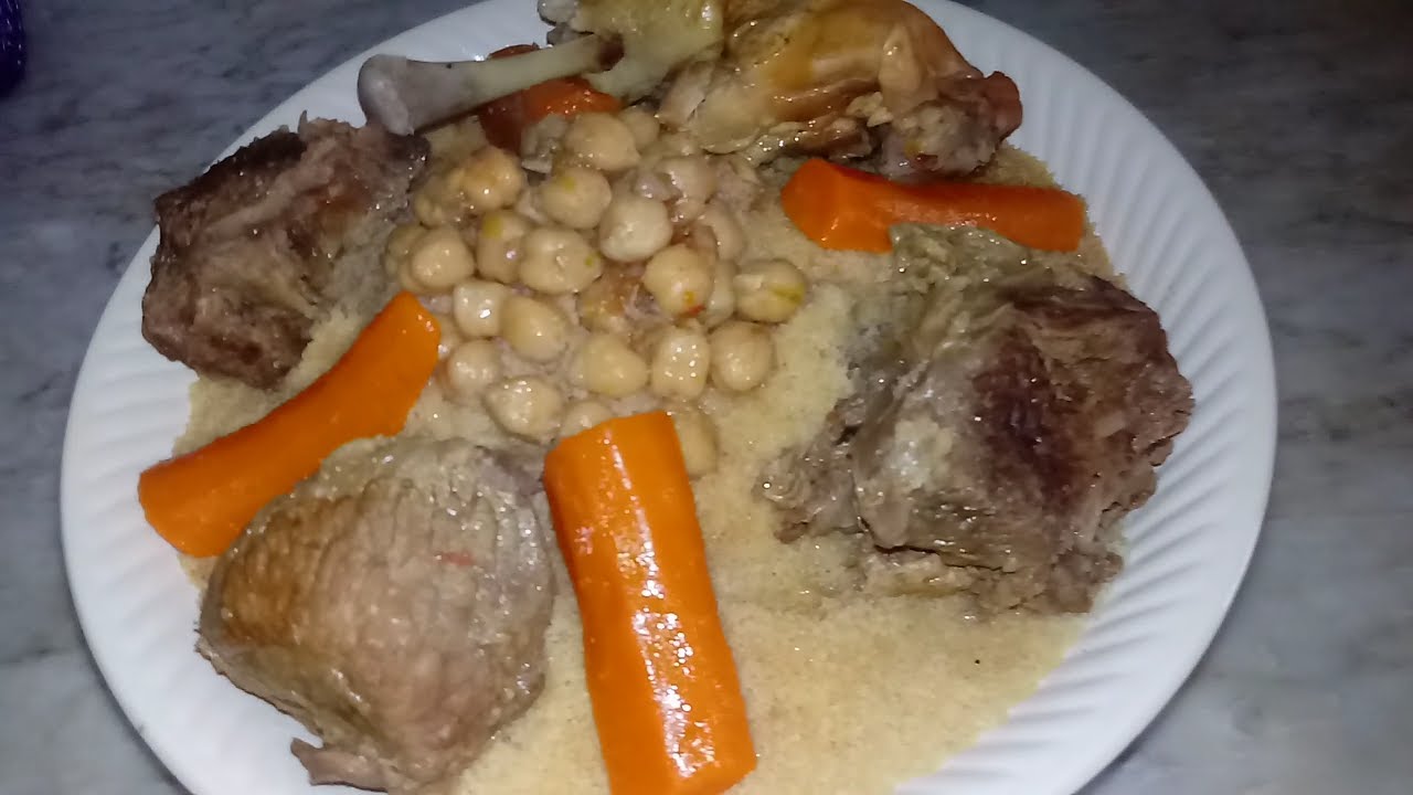 الكسكس الجزائري باللحم ( الطعام) ببنة الأعراس  يجي بنين بزاف