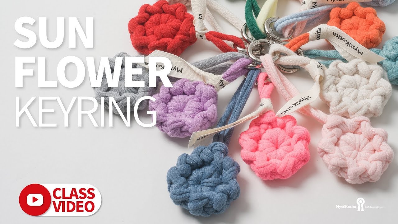[EASY&TAKE] MystiKotita Crochet - sunflower keyring - 미스티코티타 썬플라워키링 코바늘뜨개질
