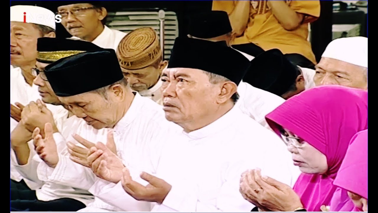 Doa Penutup Agar Dijauhkan dari Sifat Serakah Part 05