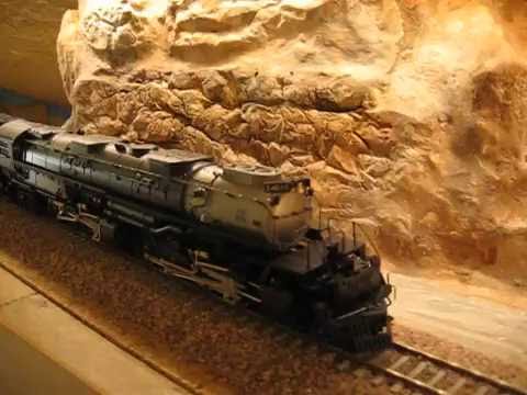small layout update 2016-07-02, Trix Big Boy - YouTube