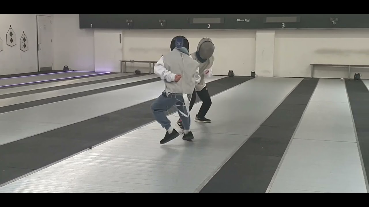 Rien Raja Rien Raja 9YO fencing - YouTube