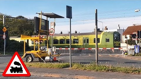 Merrion Gates Railway Crossing, Dublin - Irish Rail 8510 Class Dart Train
