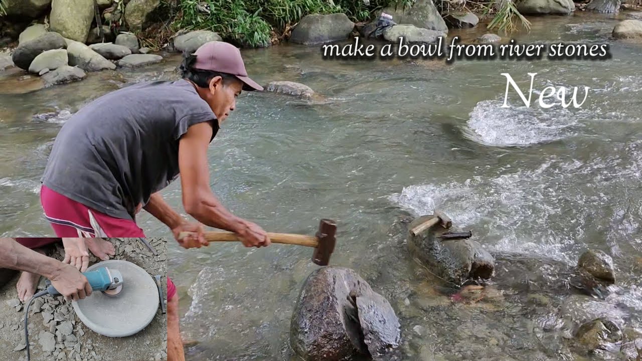 Membuat cobek dari batu kali