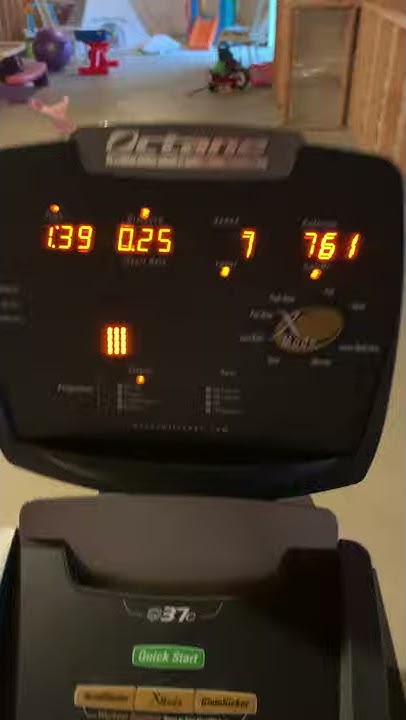 Octane Q37C Elliptical Console Issue - YouTube