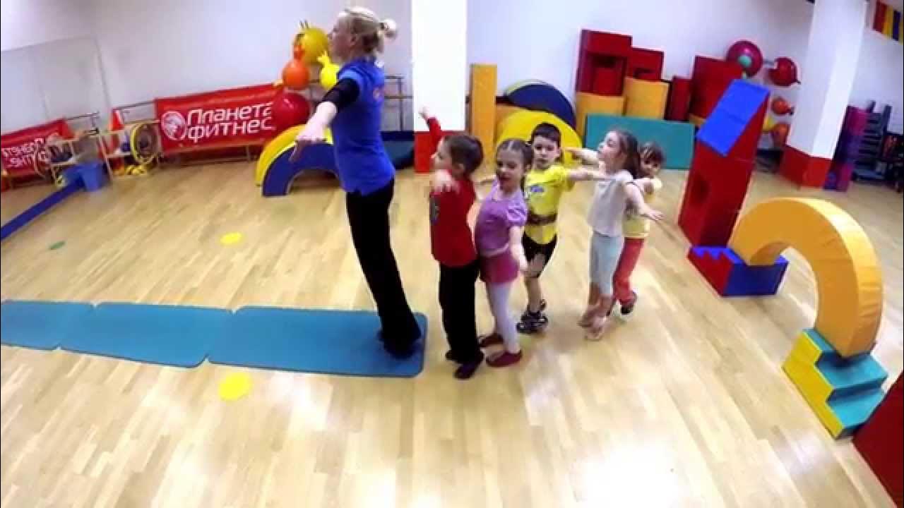 Фитнес аэробика для детей. Лечебная физкультура для детей. Фитнес для детей видео. Детский фитнес. Фитнес для детей видео.