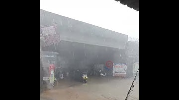 ಡಿ.5 ರಂದು ಸಂಜೆ ಸುರಿದ ಭಾರಿ ಗಾಳಿ ಮಳೆಗೆ ರಾಷ್ಟ್ರೀಯ ಹೆದ್ದಾರಿಯ ಮೆಲ್ಕಾರಿನ ದೃಶ್ಯ #MangaloreBangalore