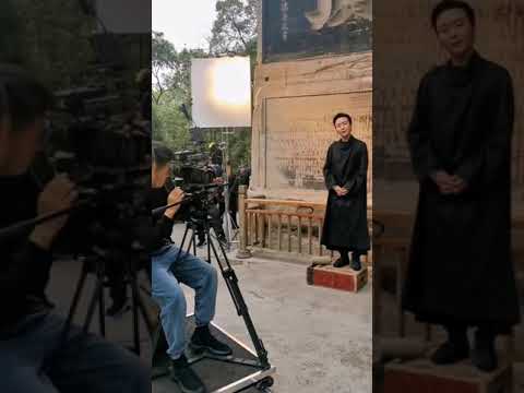 李玉剛在拍MV