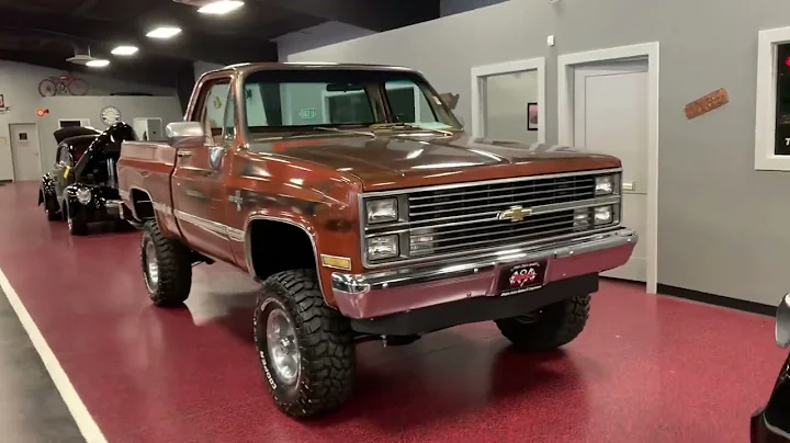 Square body short box