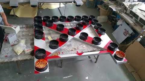 ST06 LED Flashing Arrow Board 200mm Bulb Diameter