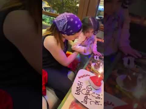 شوفوا مفاجأة عيد ميلادي في الكافيه جزء 2