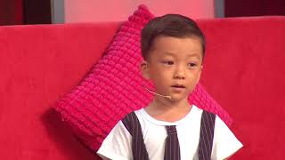 Bé Quang Bình ông cụ non thông minh lém lĩnh với khả năng Tiếng Anh siêu đẳng | Mặt Trời Bé Con