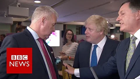 Boris Johnson vs Ian Lavery: 'You pointed in my fa...