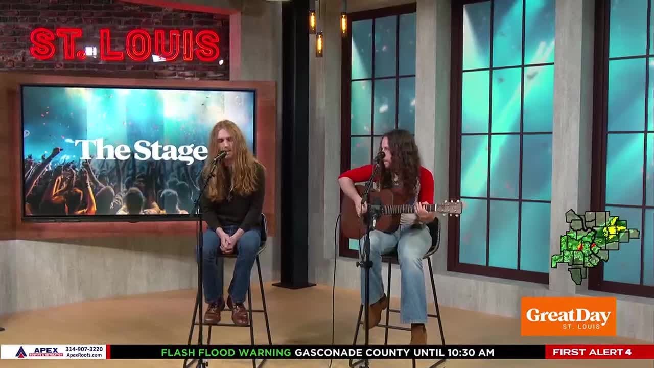 FEEL performs "Hands In My Pocket" FEEL performs "Hands In My Pocket"