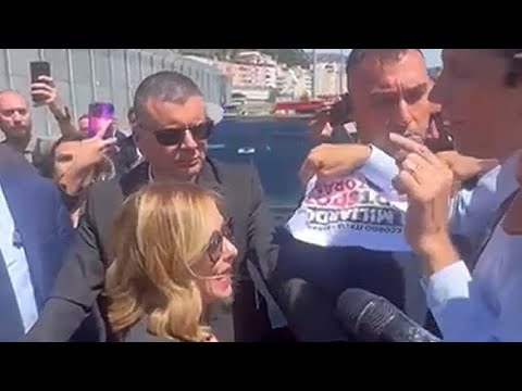 Magi strattonato dalla polizia albanese, interviene Meloni: “Fai campagna elettorale” Episode cover