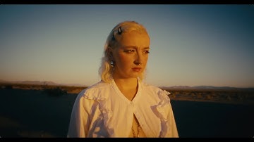 Josephine - Wasteland (Official Video)