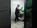 llamado al recicladores al edificio zores de laureles cumpliendo con la responsabilidad