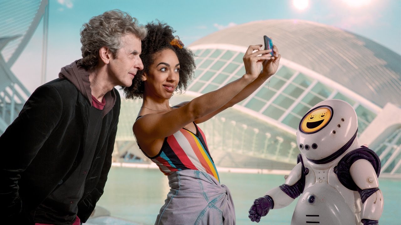 Steven Moffat Introduces Smile - Doctor Who: Series 10 - YouTube