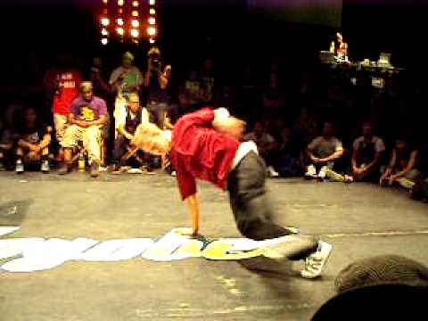 Doyobe 2010 Footwork Battle 1vs1 (3) - King So (Ga...