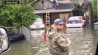 Some Texas residents return home as authorities continue search efforts following hurricane