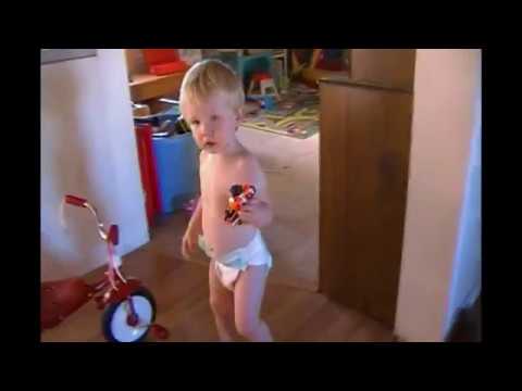 CUTE KID CAN'T FIND TOY IN HIS OWN HAND ( FUNNY VIDEO ) - YouTube