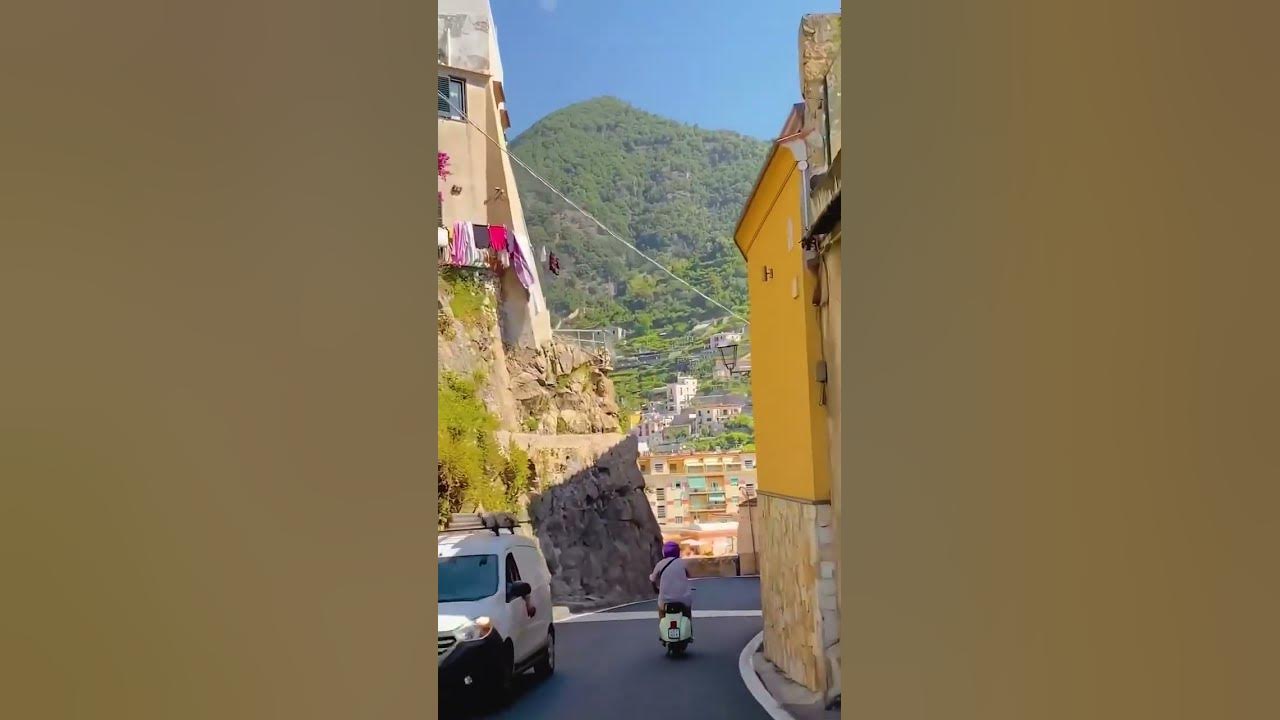 😍📍 Amalfi Coast, Italy 🇮🇹 🎶 Wayne Jones, Amy Hayashi-Jones - Dolce Nonna