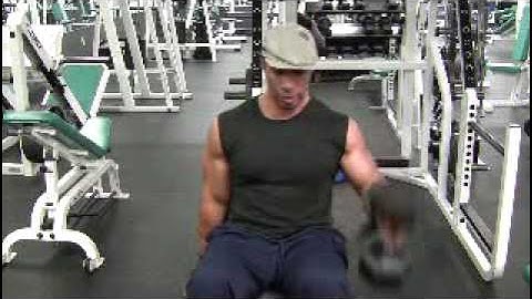 LevroneReport.com •  Transformation End of Week 5, Hammer Curls