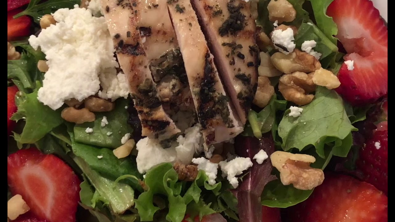 best salad ever made Vicsnatural Lunch- Mrs. Costa makes a smart low carb lunch