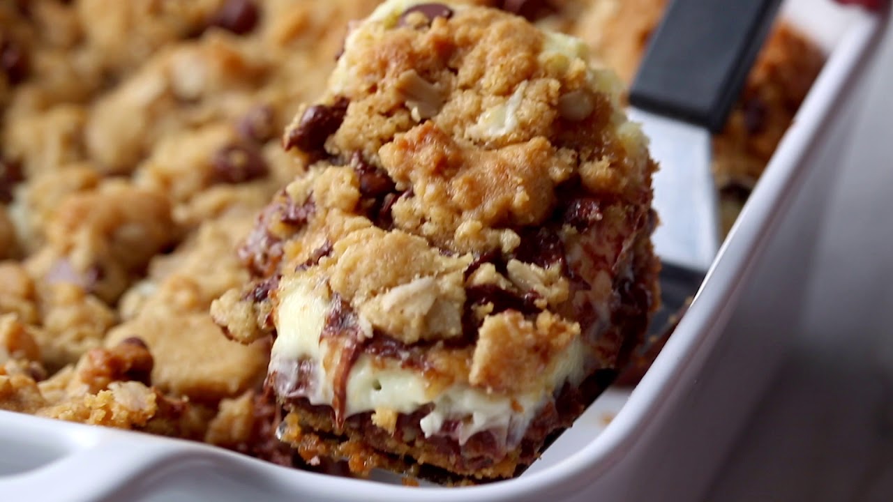 Peanut Butter Chocolate Chip Cookie Cheesecake Bars